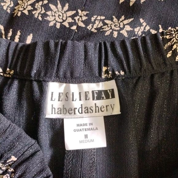 Bohemian A-line Skirt Women's Size M Flowy Black Tan Aztec Print - Picture 9 of 9